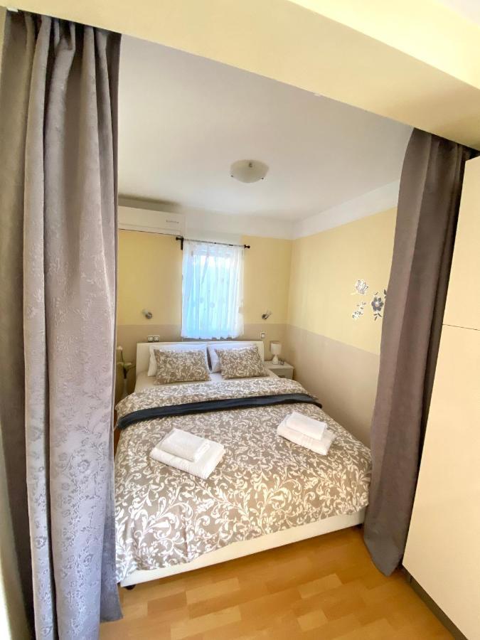 Apartman Lucija Gradici Exterior photo